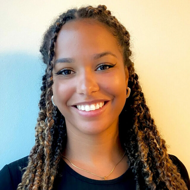 Dr. Naomi Wyns